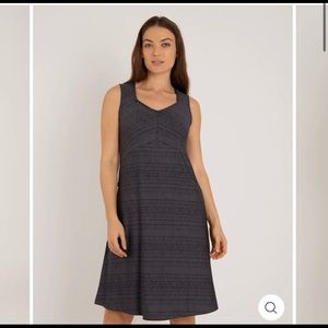 Sherpa Avani Travel Dress